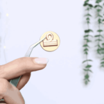 libra-button-shank-button
