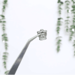 m-brand-clinch-metal-mark