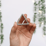 triangle-design-adjustable buckle