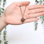 camera-necklace