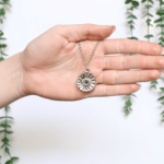 flower-necklace