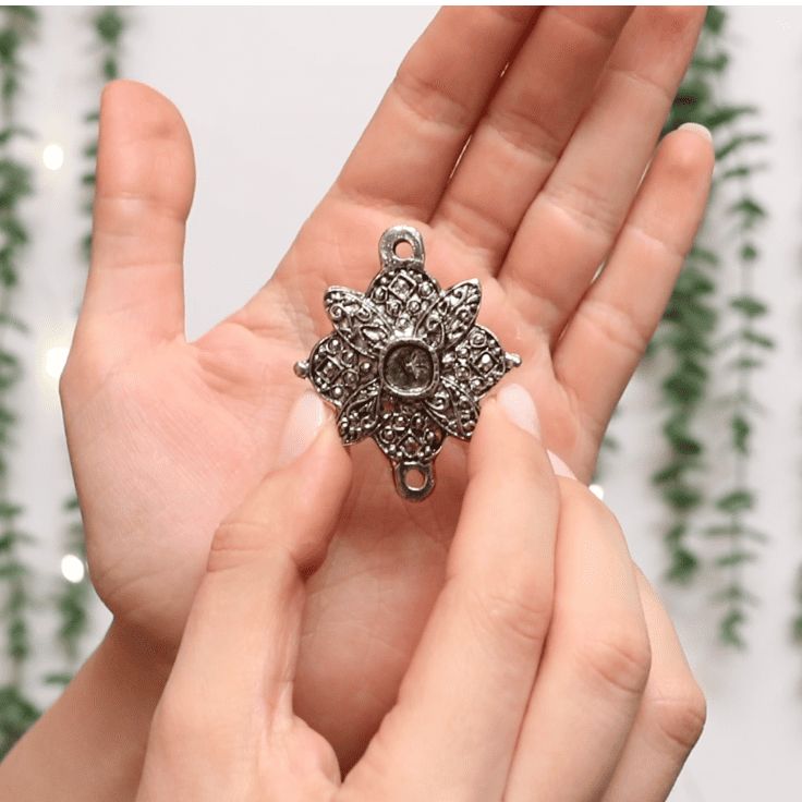 flower-pendant