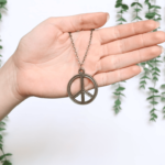 peace-sign-necklace