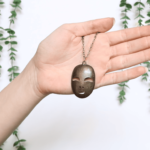 simple-mask-necklace