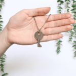 tiny-necklace