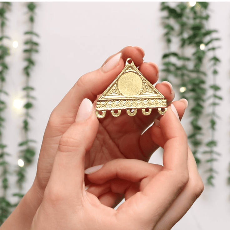 triangle-pendant